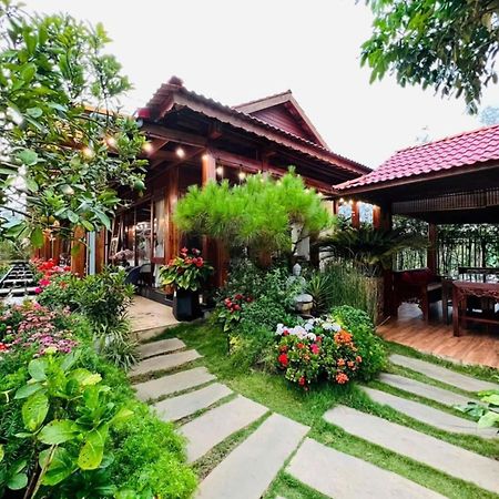 Vuon Tra Homestay Mang Den Kon Von Kla Ngoại thất bức ảnh